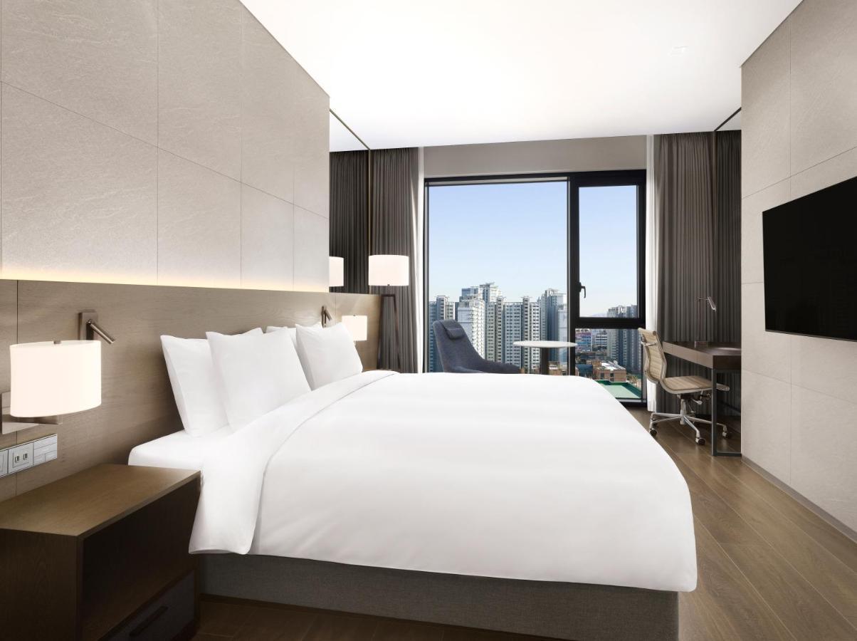 Four Points By Sheraton Suwon Eksteriør billede