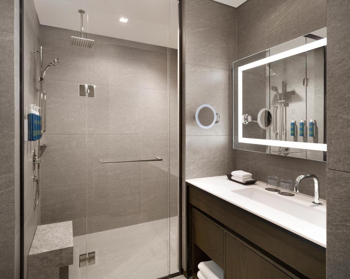 Four Points By Sheraton Suwon Eksteriør billede