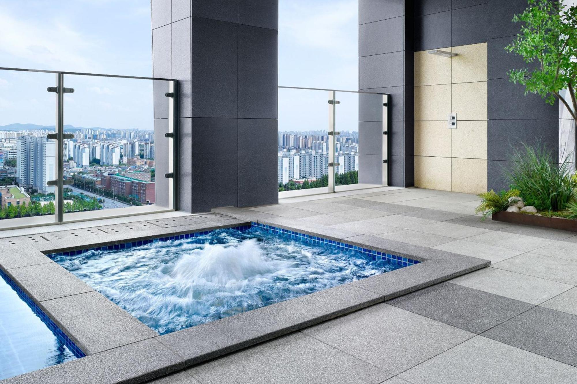 Four Points By Sheraton Suwon Eksteriør billede
