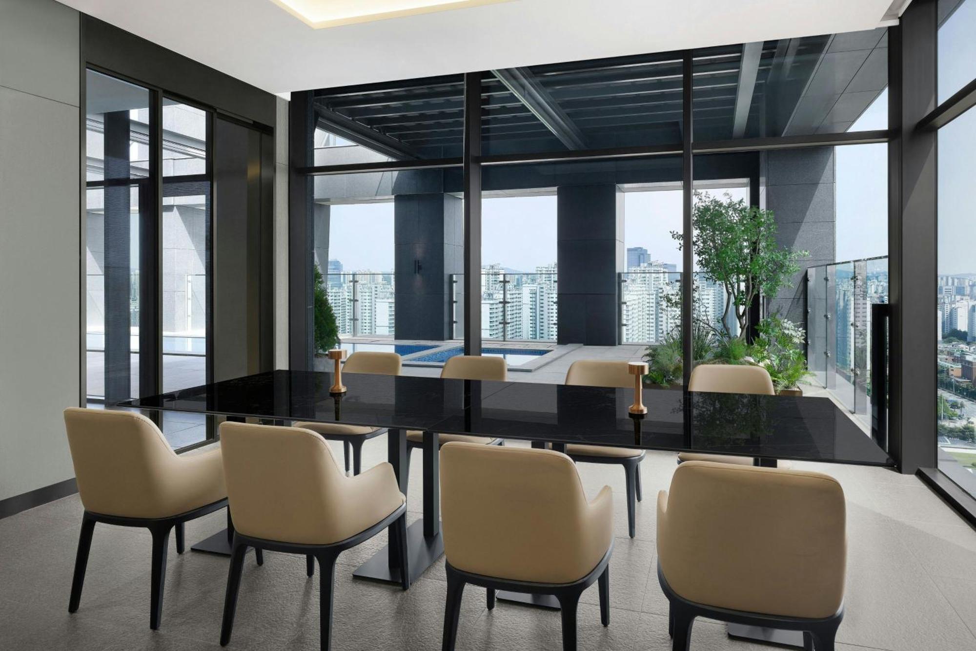 Four Points By Sheraton Suwon Eksteriør billede